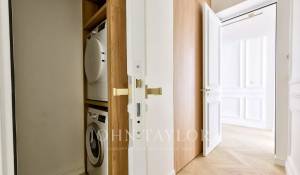 Sale Apartment Paris 8ème