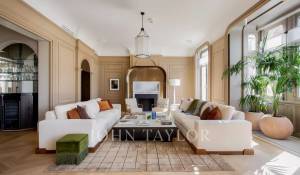 Sale Apartment Paris 8ème