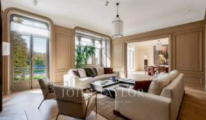 Sale Apartment Paris 8ème