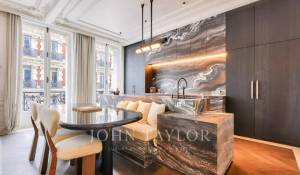 Sale Apartment Paris 8ème