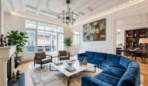 Sale Apartment Paris 8ème