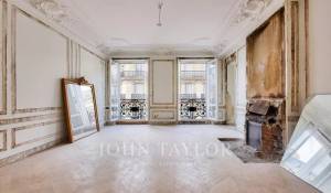 Sale Apartment Paris 8ème