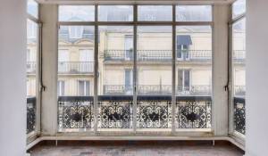 Sale Apartment Paris 8ème