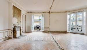 Sale Apartment Paris 8ème