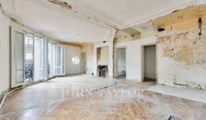 Sale Apartment Paris 8ème