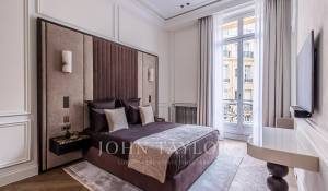 Sale Apartment Paris 8ème