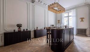 Sale Apartment Paris 8ème
