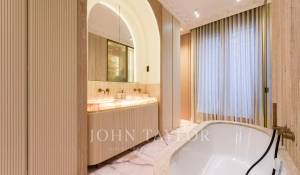 Sale Apartment Paris 8ème