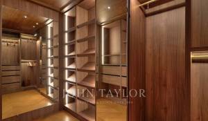 Sale Apartment Paris 8ème