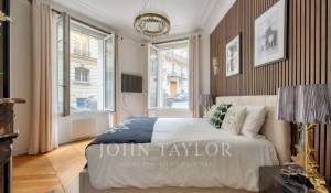 Sale Apartment Paris 8ème
