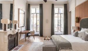 Sale Apartment Paris 8ème