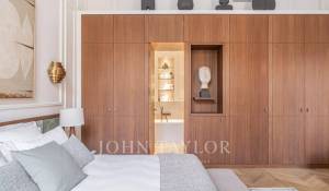 Sale Apartment Paris 8ème