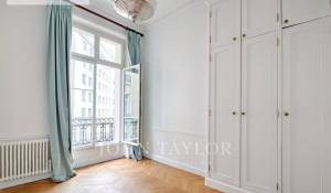 Sale Apartment Paris 8ème