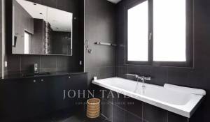 Sale Apartment Paris 8ème