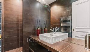 Sale Apartment Paris 8ème