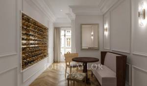 Sale Apartment Paris 8ème