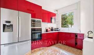 Sale Apartment Paris 8ème