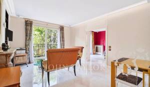 Sale Apartment Paris 8ème
