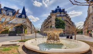 Sale Apartment Paris 8ème