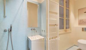 Sale Apartment Paris 8ème