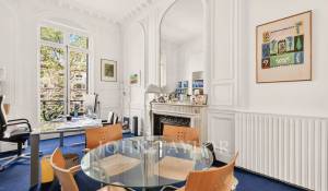 Sale Apartment Paris 8ème