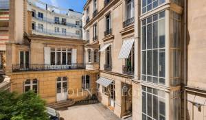Sale Apartment Paris 8ème