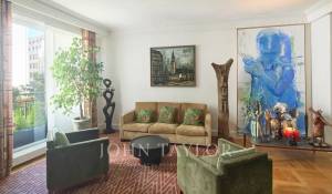 Sale Apartment Paris 8ème