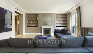 Sale Apartment Paris 8ème