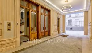 Sale Apartment Paris 8ème