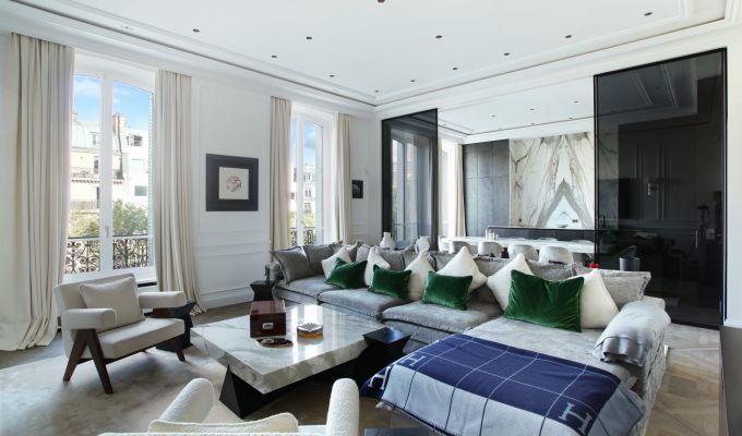 Sale Apartment Paris 8ème