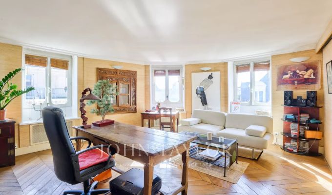 Sale Apartment Paris 8ème