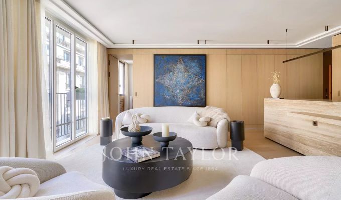 Sale Apartment Paris 8ème