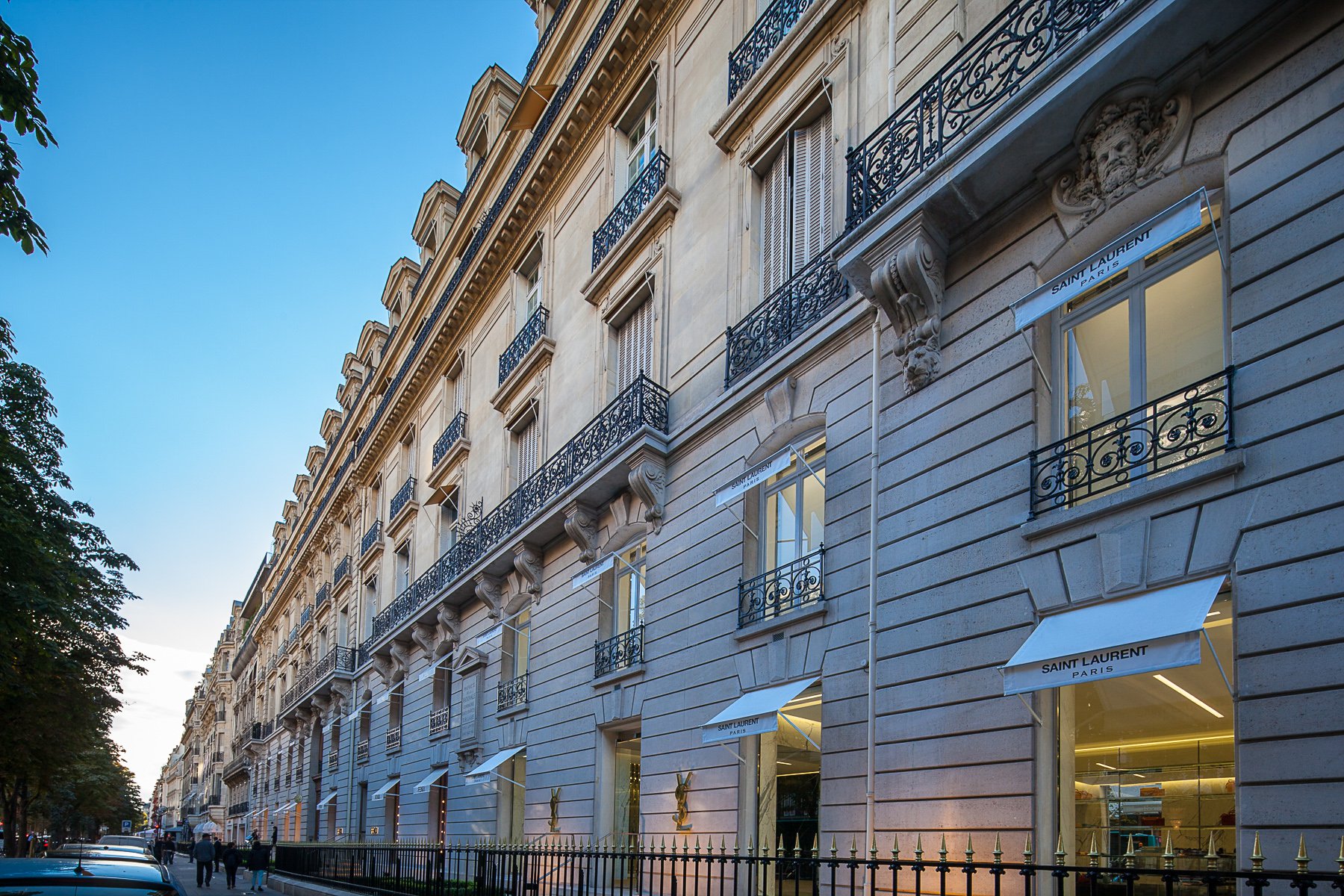 Ad Sale Apartment Paris 8ème ChampsÉlysées (75008), 3 Rooms refV1646PA