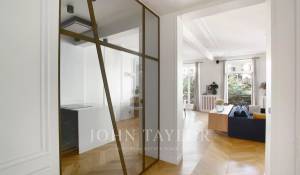 Sale Apartment Paris 9ème
