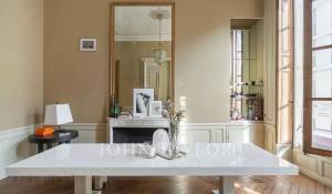 Sale Apartment Paris 9ème