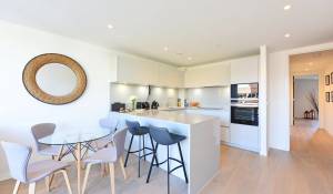 Sale Apartment Putney