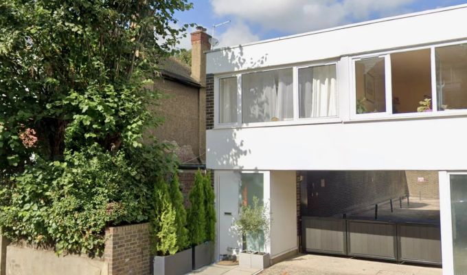 Sale Apartment Putney