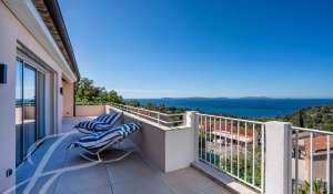 Sale Apartment Rayol-Canadel-sur-Mer