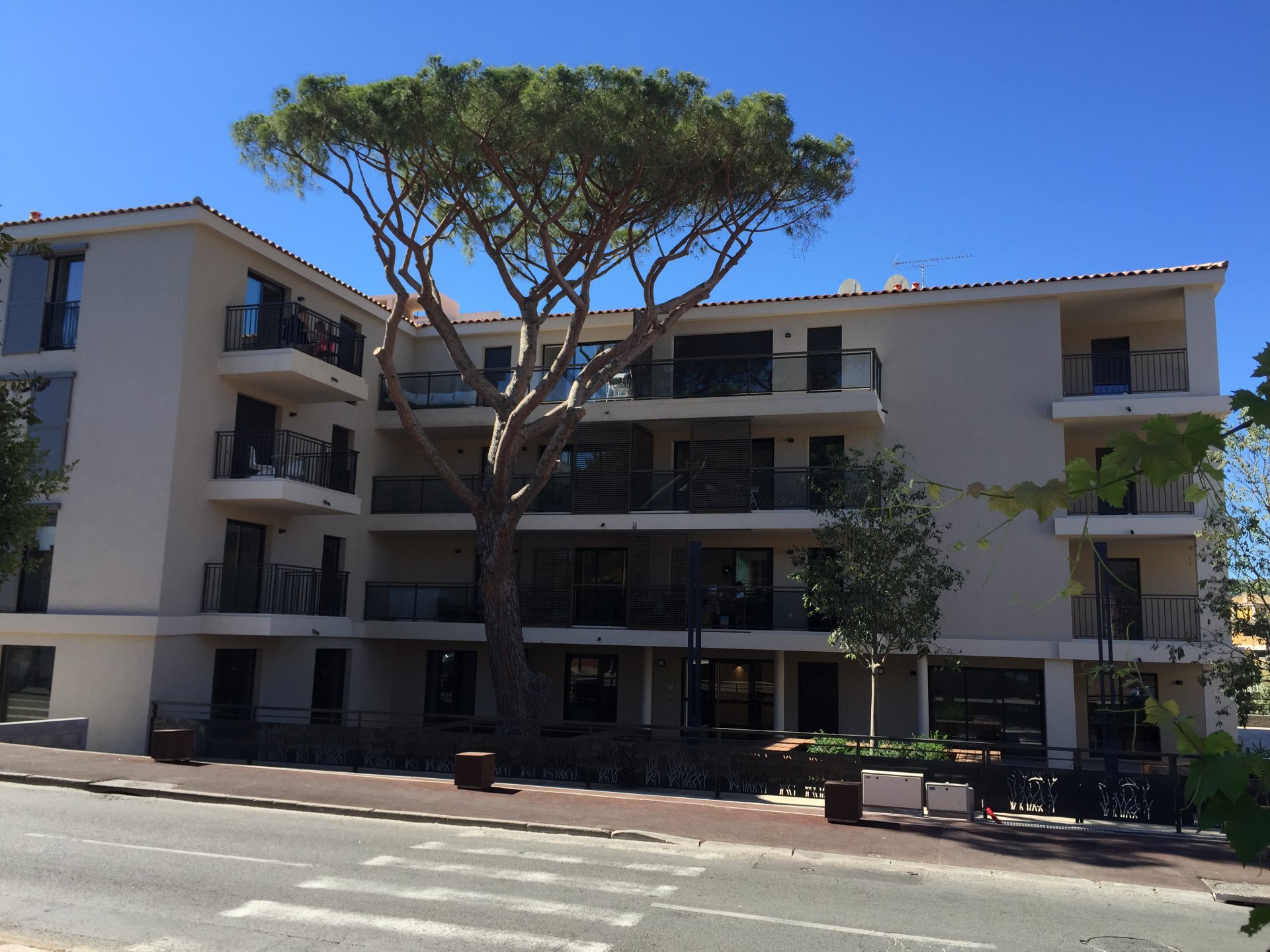 Ad Sale Apartment SaintTropez Centre (83990), 2 Rooms refV1325ST