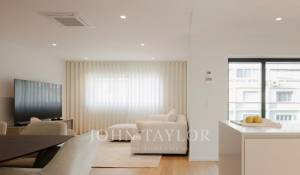 Sale Apartment Santo António