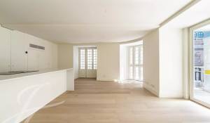 Sale Apartment Santo António