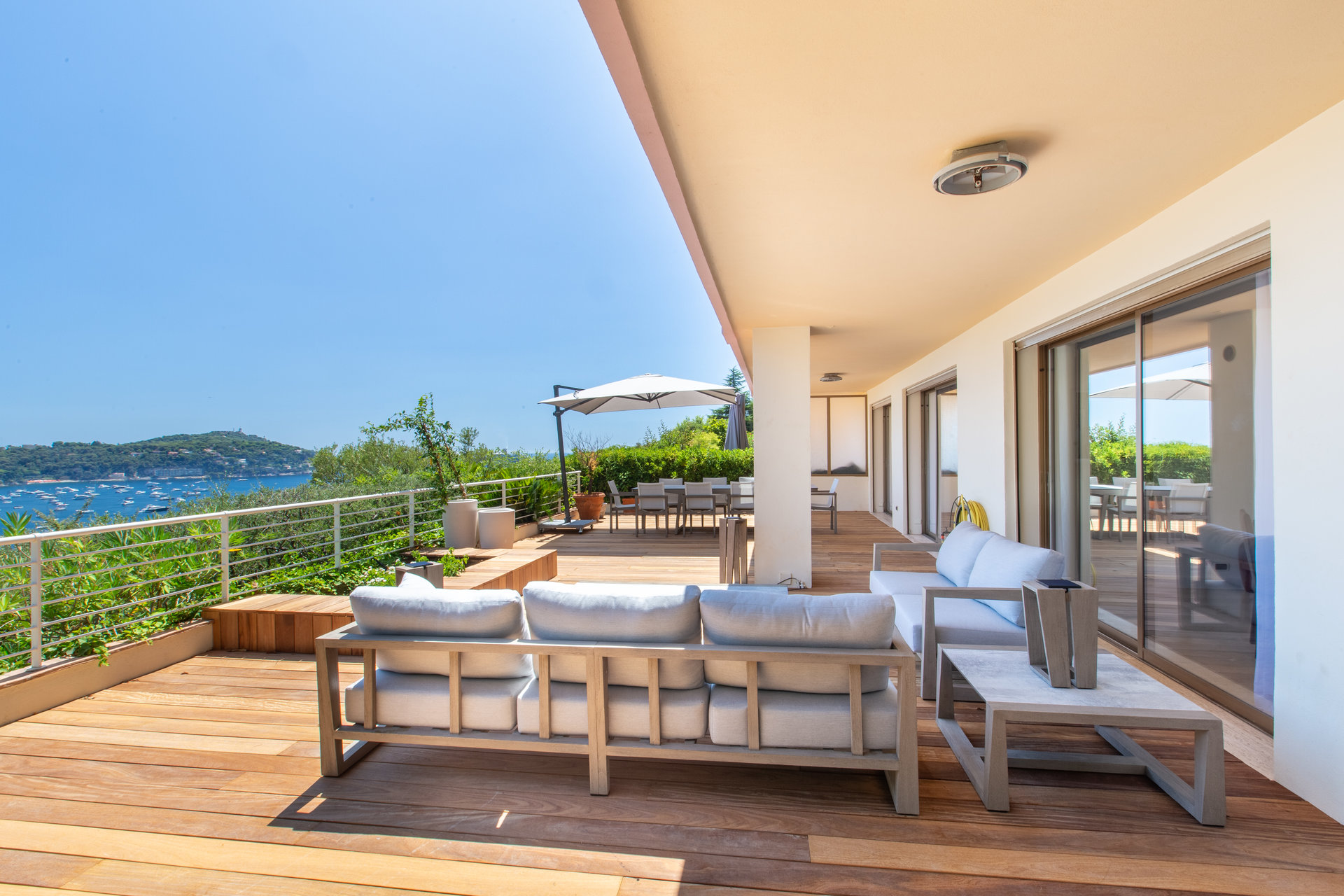 Ad Sale Apartment VillefranchesurMer (06230), 5 Rooms refV1338SJ