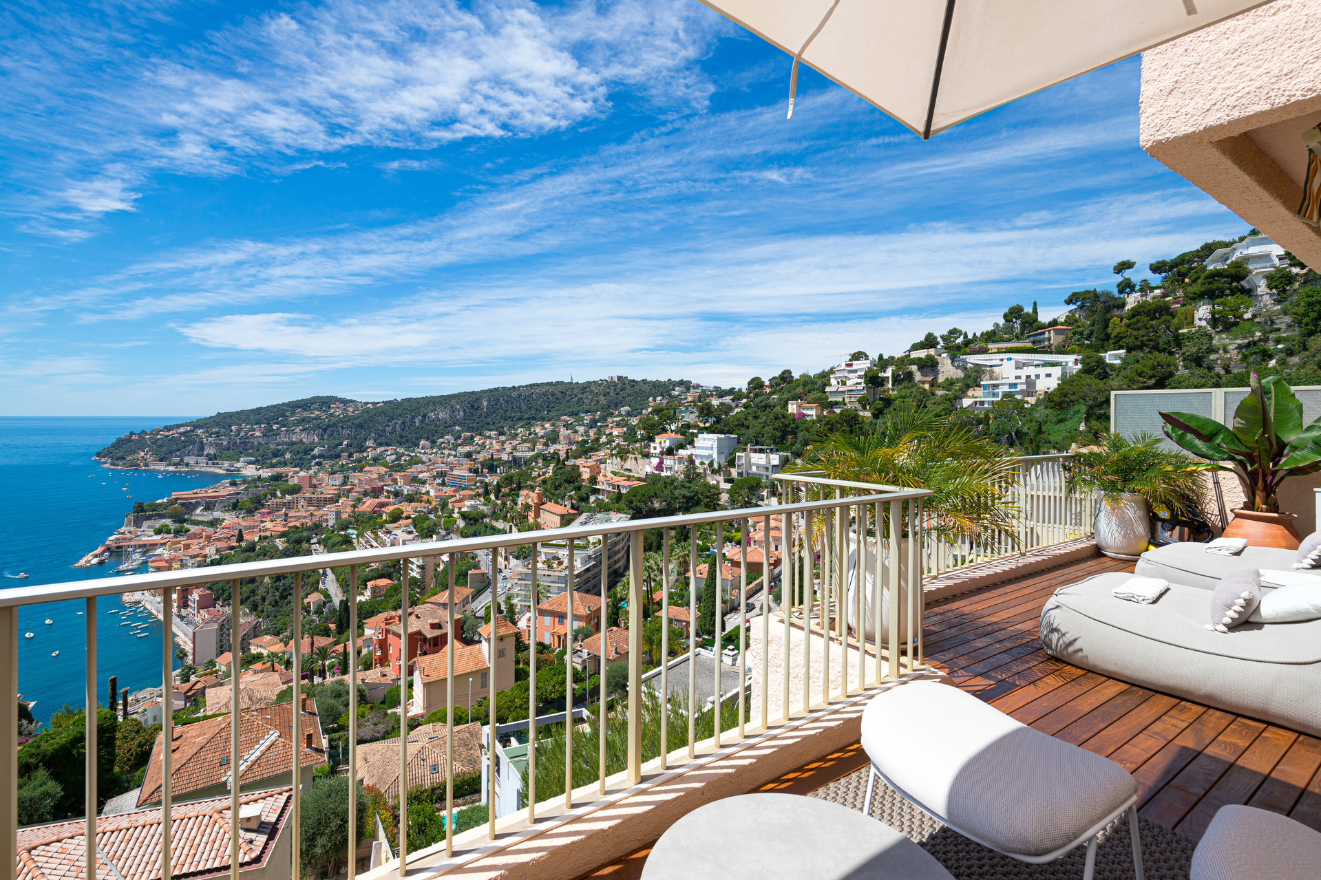 Ad Sale Apartment VillefranchesurMer (06230), 3 Rooms refV1403SJ