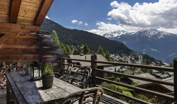 Sale Attic Verbier