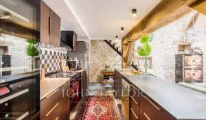 Sale Barn Saint-Émilion