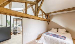 Sale Barn Saint-Émilion