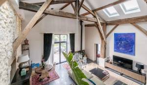 Sale Barn Saint-Émilion