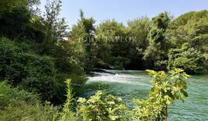 Sale Bastide L'Isle-sur-la-Sorgue