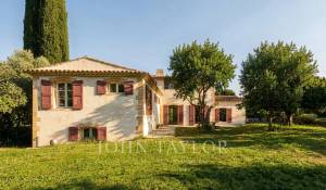Sale Bastide Luynes