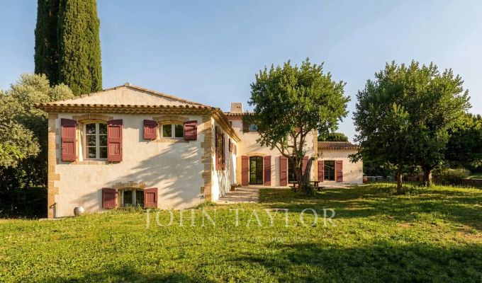 Sale Bastide Luynes
